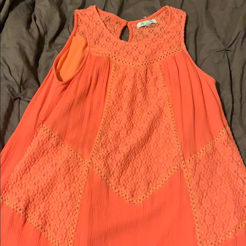 bright pink dress.